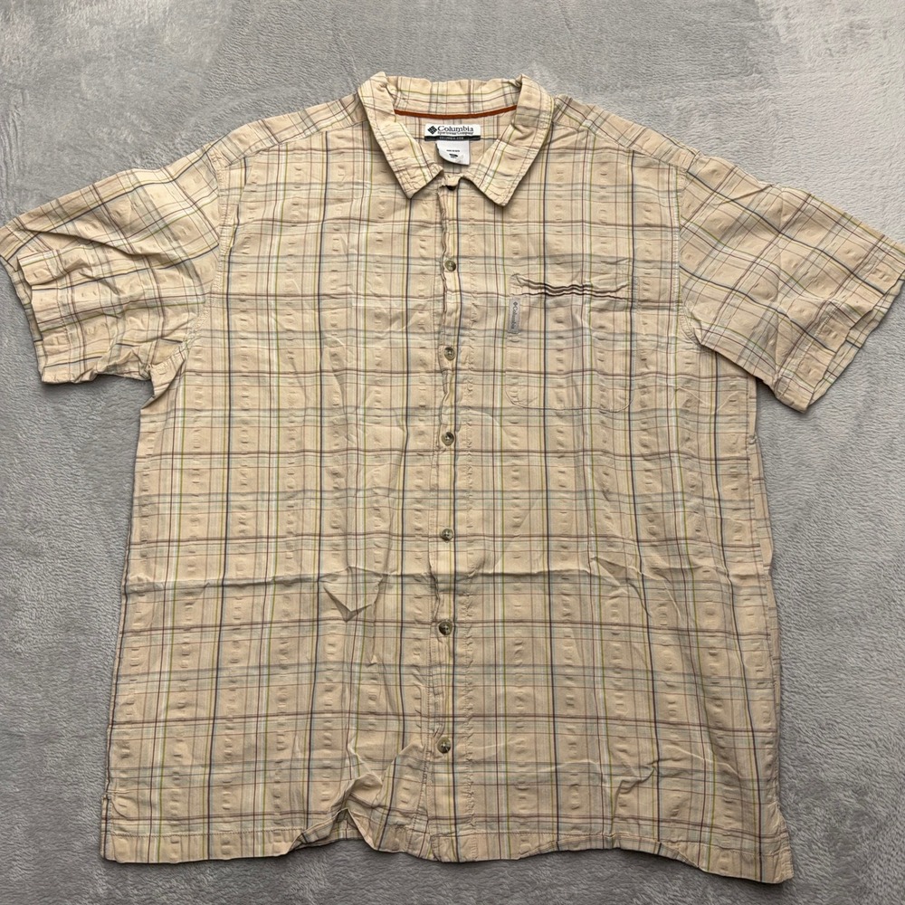 Columbia Button Up Shirt Mens XL Tan Plaid Short Sleeve Casual Outdoor
